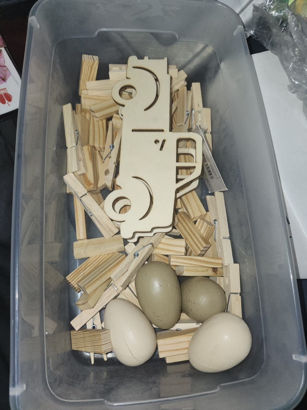 Crafting Bundle Wooden Clothespin and Decorative Eggs
